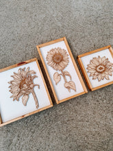 Load image into Gallery viewer, Engraved sunflower signs